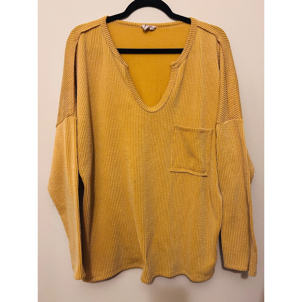 BIBI Waffle Knit Top Women Medium Mustard Yellow Good Oversized V-Neck Pocket